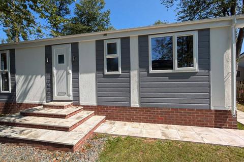 Saltmarshe Castle Residential Park 2 bed park home for sale