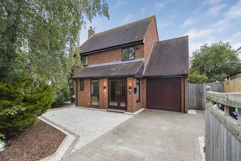 Springfield Close, Watlington 4 bed detached house for sale