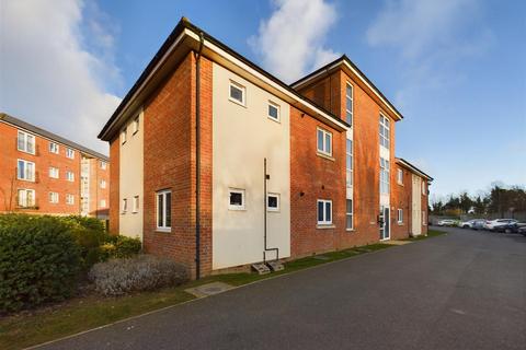 Clovelly Terrace, Boston 2 bed flat for sale