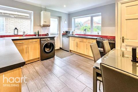 Long Sutton PE12 2 bed detached bungalow for sale