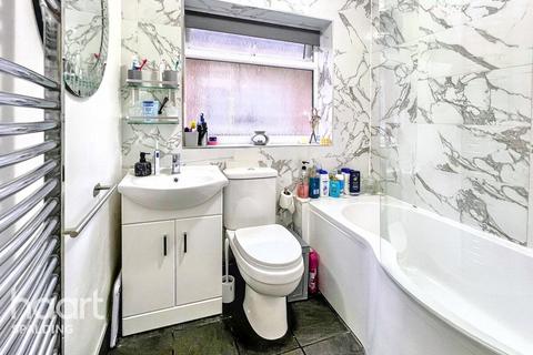 Long Sutton PE12 2 bed detached bungalow for sale