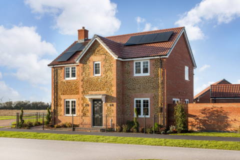 4 bedroom detached house for sale