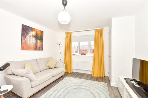 Nursery Rise, Thakeham, West Sussex 2 bed flat for sale