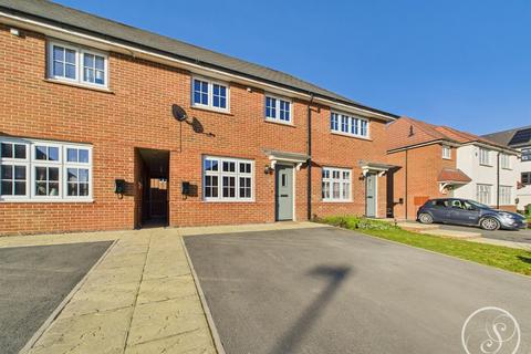 Barrington Way, Leeds 3 bed terraced house for sale