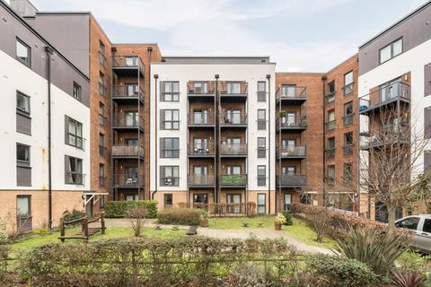 Fairthorn Road, Charlton, SE7 2 bed penthouse for sale