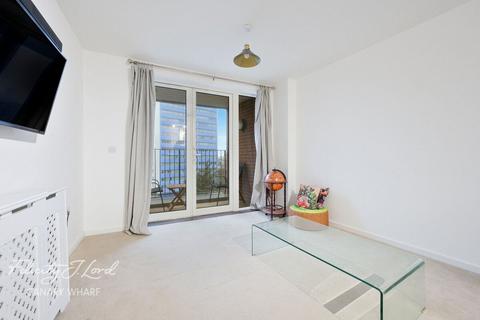 Katie Court, London, E16 1 bed apartment for sale