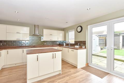 Ketch Road, Littlehampton, West Sussex 4 bed townhouse for sale