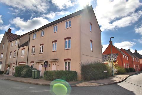 Hazel Avenue, Walton Cardiff, Tewkesbury 3 bed end of terrace house for sale