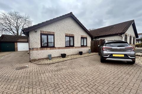 Llwyncelyn, Capel Hendre, Ammanford 3 bed detached bungalow for sale