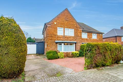 Sherwin Road, Stapleford, Nottingham... 3 bed semi