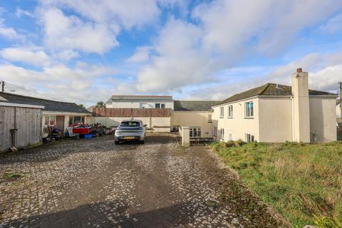 Penscott Lane, Tregorrick, St... 5 bed semi