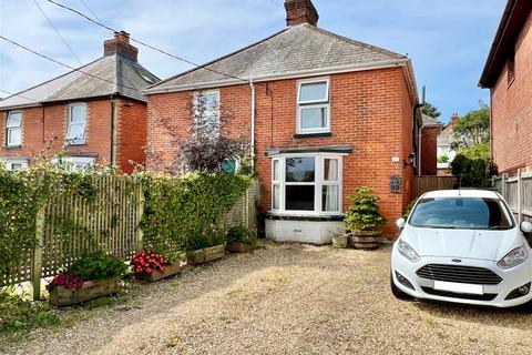 Freshwater Bay, Isle of Wight 3 bed semi