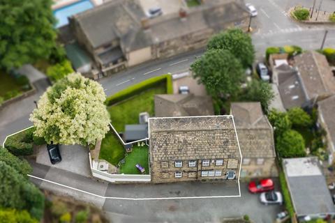Upper Lane, Little Gomersal, Cleckheaton 4 bed link detached house for sale