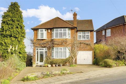 Laughton Avenue, West Bridgford NG2 4 bed detached house for sale
