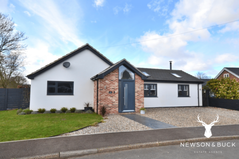 Frederick Close, King's Lynn PE30 3 bed detached bungalow for sale