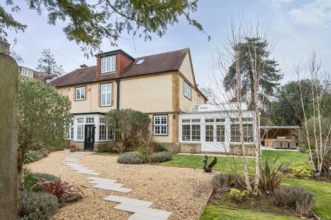 Rhinefield Road, Brockenhurst, SO42 5 bed semi
