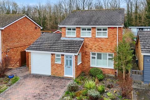 Caerleon Drive, Andover, SP10 4DE 4 bed detached house for sale