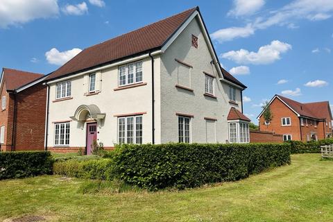 SOWERBY STREET, THATCHAM RG18 4 bed detached house for sale