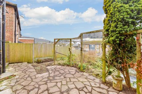 Farthingloe Road, Dover CT17 3 bed semi