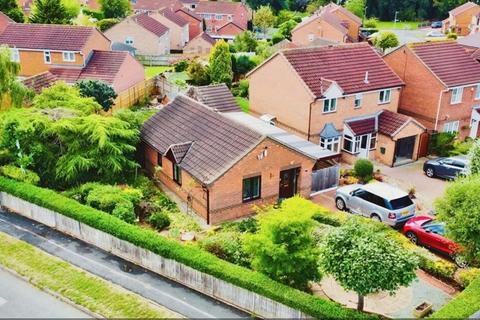 Ashlands Way, Narborough, Leicester... 2 bed detached bungalow for sale