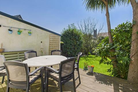 Broadmead, Callington 3 bed house for sale