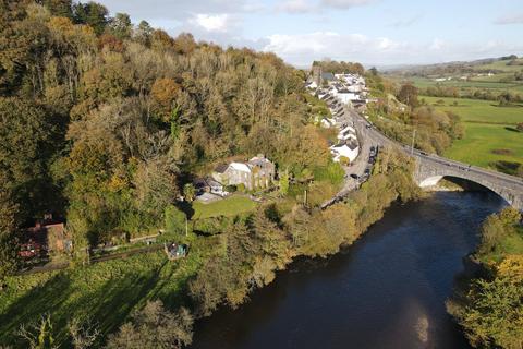 Bridge Street, Llandeilo, SA19 4 bed detached house for sale