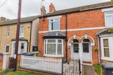 Irthlingborough Road, Wellingborough NN9 3 bed end of terrace house for sale