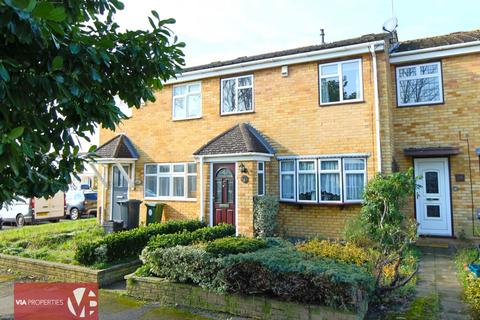 Silverfield, Broxbourne EN10 3 bed terraced house for sale
