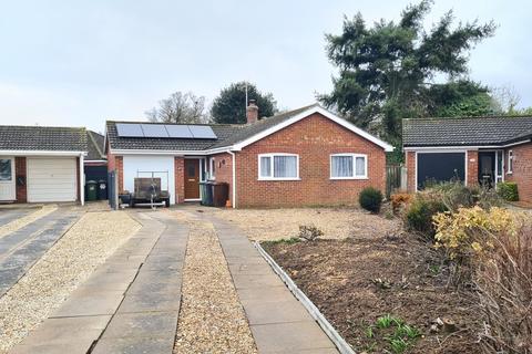 Youngmans Close, North Walsham 2 bed detached bungalow for sale