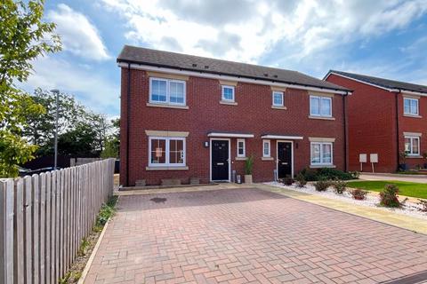 Vaughan Way, Burntwood, WS7 0AH 3 bed semi
