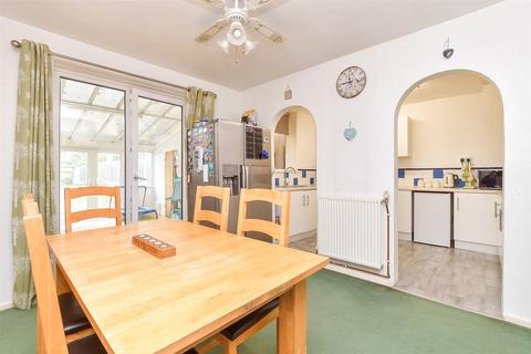 St. Michael's Road, Havant, Hampshire 3 bed terraced house for sale