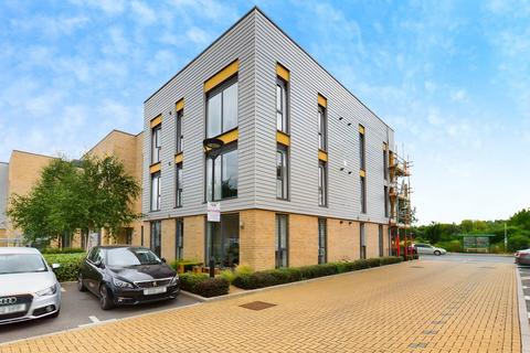 Allwoods Place, Hitchin, SG4 2 bed apartment for sale