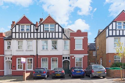 Beaufort Road, Kingston upon Thames KT1 1 bed apartment for sale