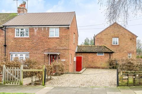 Buckingham Road, Richmond, TW10 3 bed end of terrace house for sale