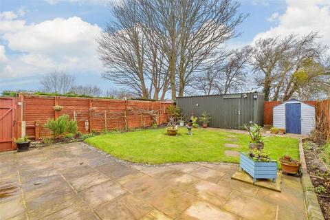 Victoria Road, Emsworth PO10 3 bed end of terrace house for sale