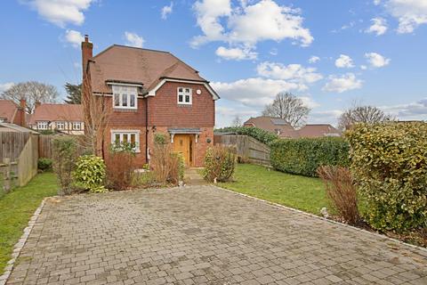 Eden Hall, Stick Hill, Edenbridge, TN8 3 bed detached house for sale