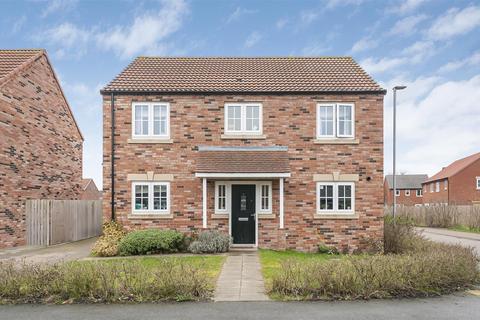 Knox Avenue, Howden 4 bed detached house for sale