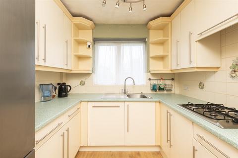 Bakers Avenue, West Kingsdown... 3 bed detached bungalow for sale