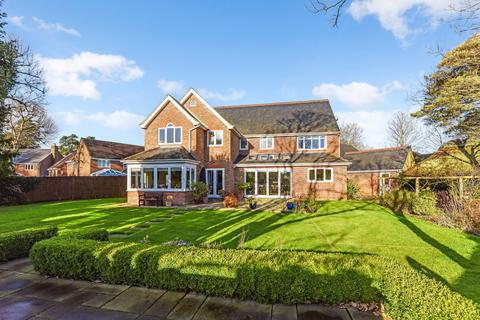 THE CEDARS, FAREHAM 5 bed detached house for sale