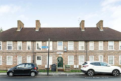 Waters Road, London, SE6 1 bed apartment for sale