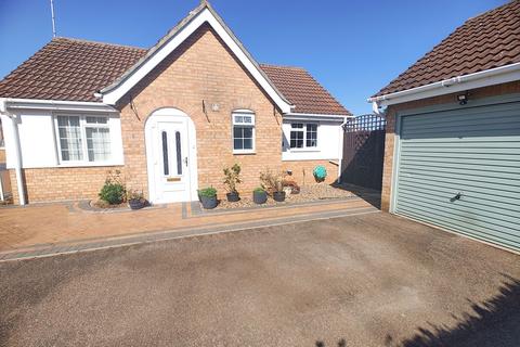 Fleetwood Close, March PE15 2 bed detached bungalow for sale