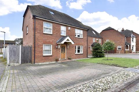 Dunwich Farm, Stevenage 5 bed detached house for sale