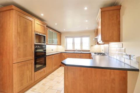 Reading Road South, Hampshire GU52 4 bed detached house for sale