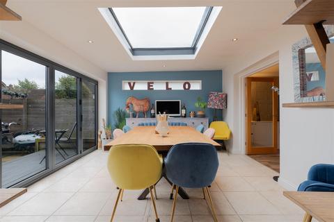 Morecroft Drive, Chase Meadow, Warwick 4 bed house for sale