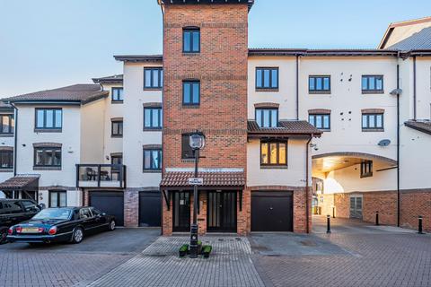 Channel Way, Ocean Village... 2 bed flat for sale