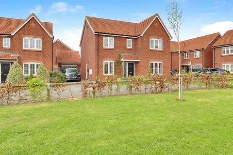 Webb Green, Swanland 4 bed detached house for sale