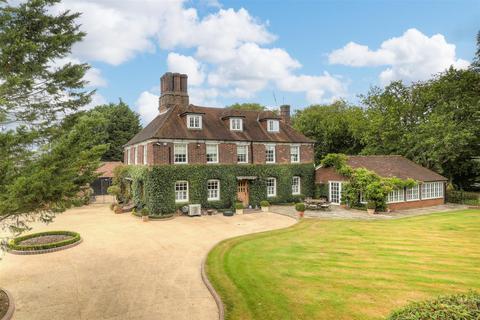 Ongar Road, Kelvedon Hatch, Brentwood 4 bed detached house for sale