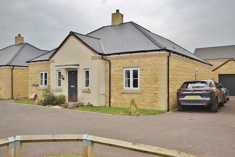 Holloway Lane, Minster Lovell, OX29 3 bed detached bungalow for sale