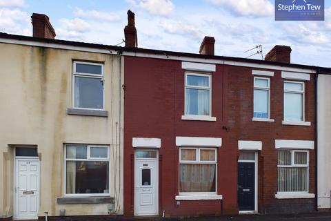 Aintree Road, Blackpool, FY4 2 bed terraced house for sale
