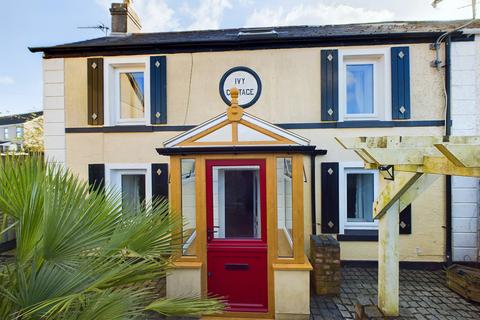 Little Lane, Hayle, Cornwall, TR27 4PY 2 bed semi